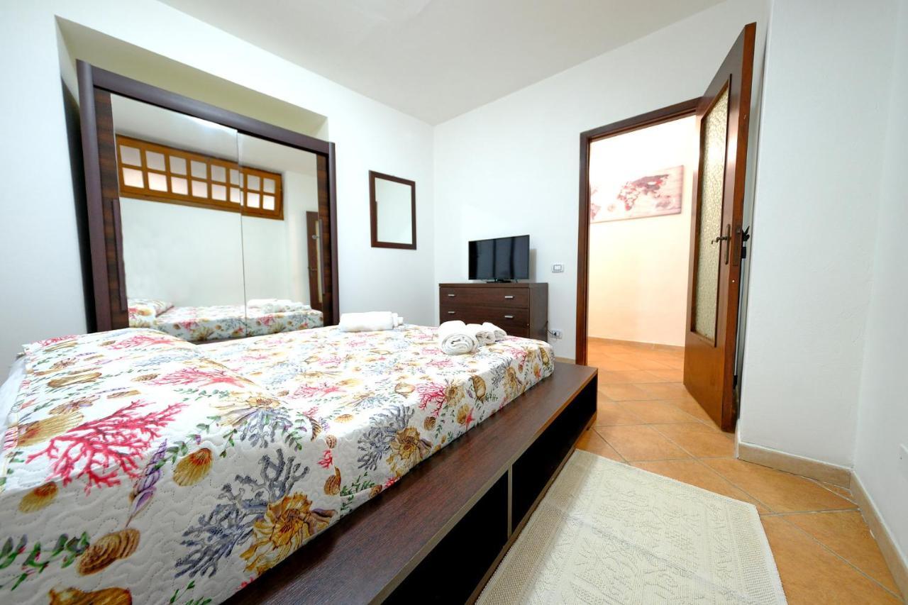 Il Grottino Iglesias Apartamento Exterior foto